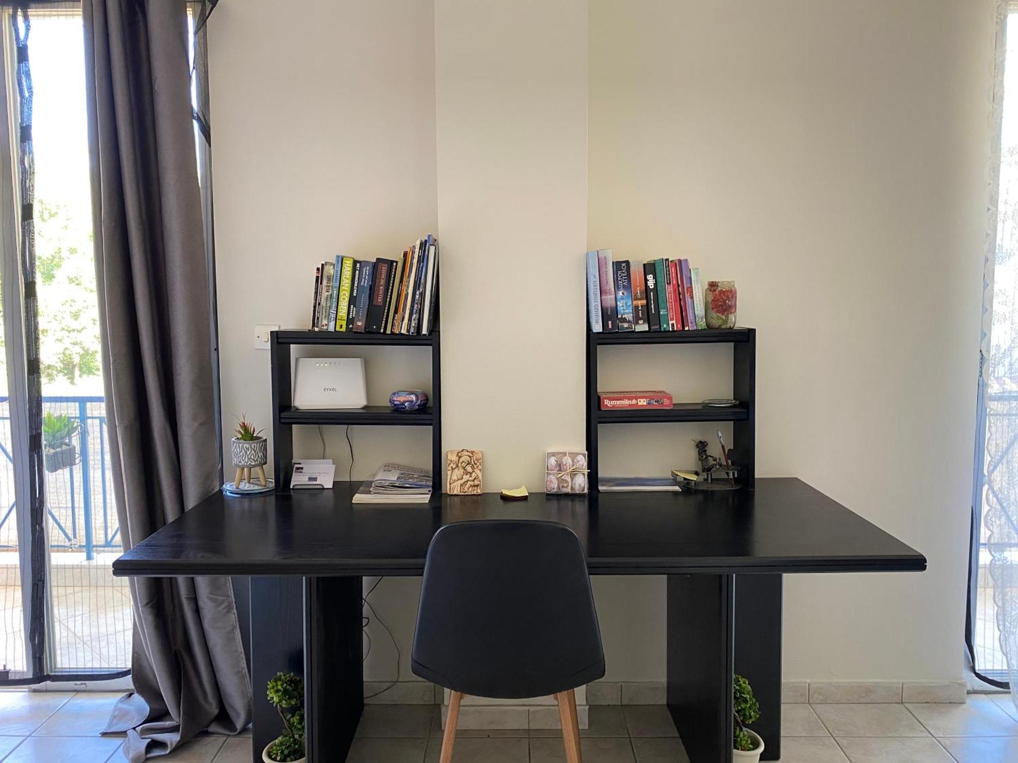 Irinis Apartment In 칼라마타 외부 사진